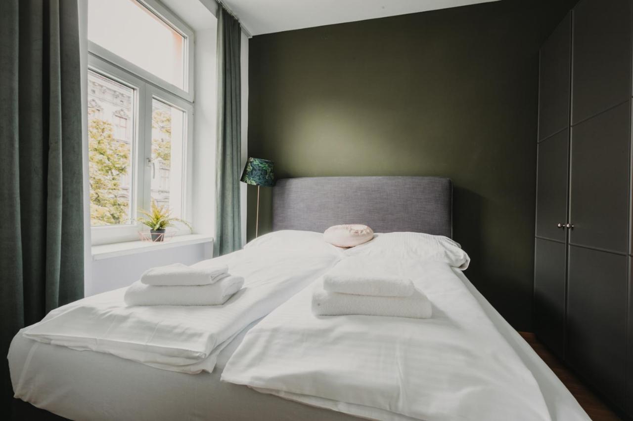 Zeus Design Apartments Lovely Home เวียนนา ภายนอก รูปภาพ